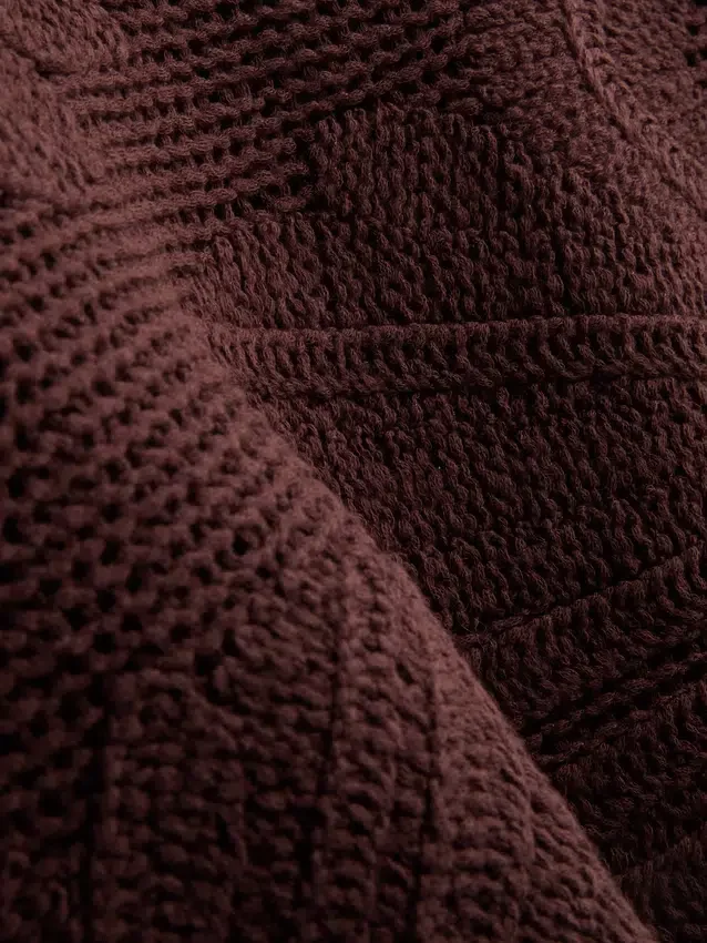 Maiou din tricot croșetat de la The Edit Maiou din tricot croșetat de la The Edit