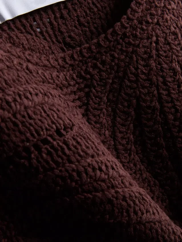 Maiou din tricot croșetat de la The Edit Maiou din tricot croșetat de la The Edit