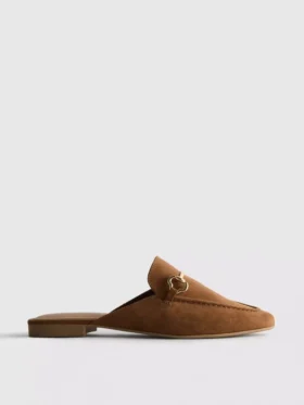 Mocasini tip mule cu detalii metalice