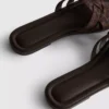 Mule cu curele împletite Mule cu curele împletite
