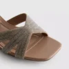 Mule cu pantofi cu toc gros și curele încrucișate, cu ornamente