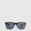 Ochelari de soare clasici de tip Wayfarer