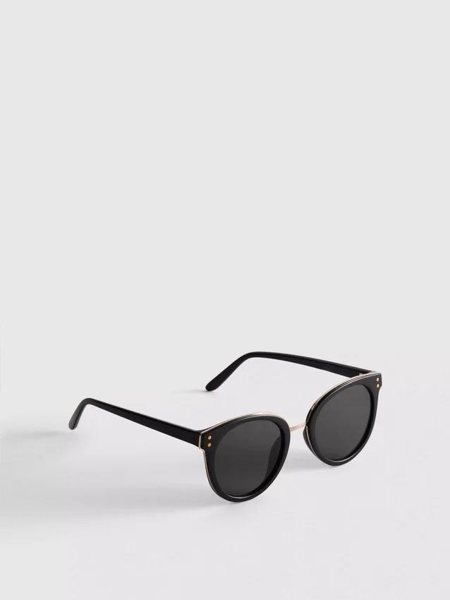 Ochelari de Soare cu bară peste sprâncene, model „ochi de pisică” Ochelari de Soare cu bară peste sprâncene, model „ochi de pisică”