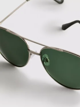 Ochelari de soare de tip aviator cu lentile colorate