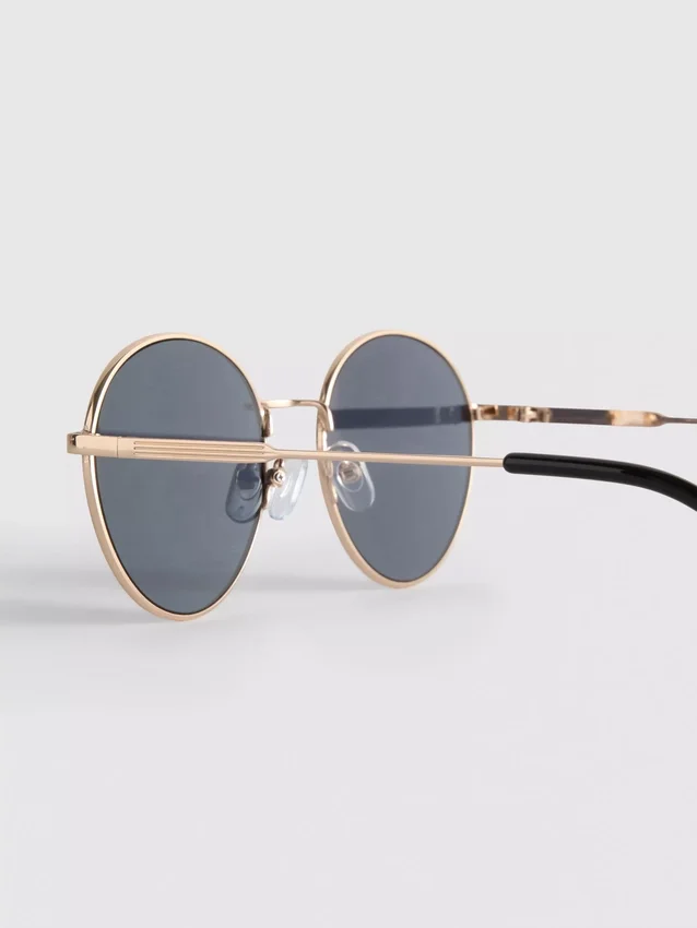 Ochelari de Soare rotunzi din metal Ochelari de Soare rotunzi din metal