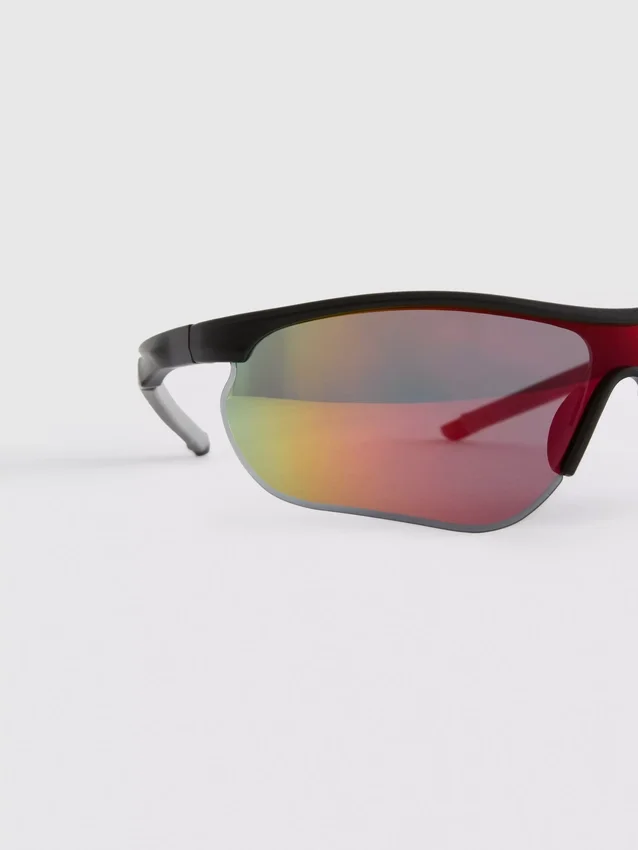 Ochelari de Soare sportivi Ochelari de Soare sportivi