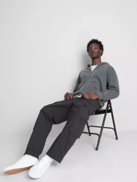 Pantaloni cargo utilitari
