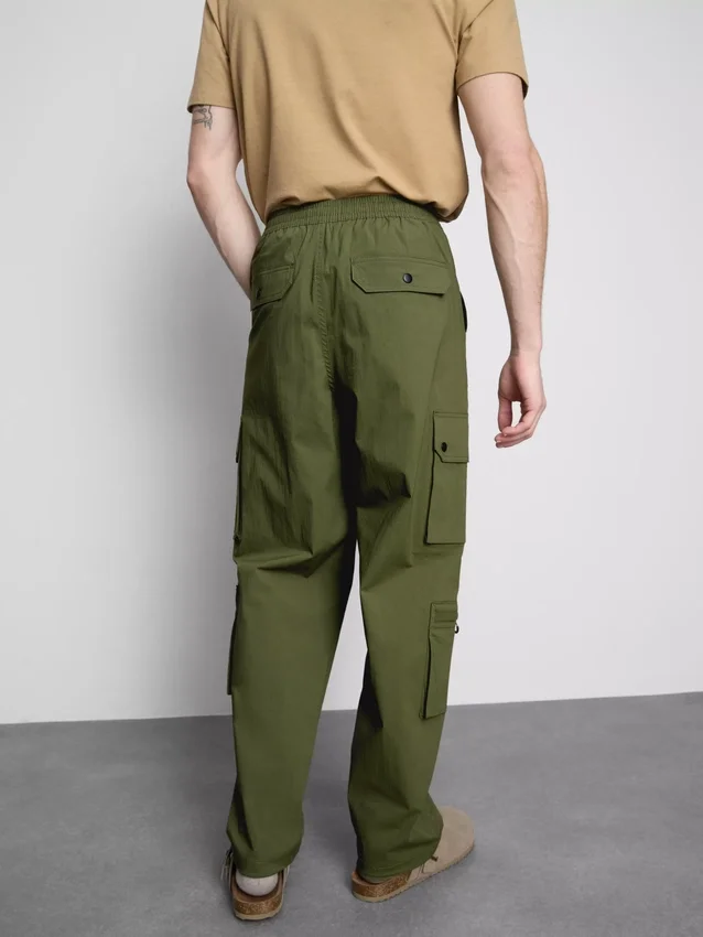 Pantaloni cargo utilitari Pantaloni cargo utilitari