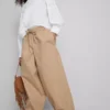 Pantaloni casual cu croi evazat Pantaloni casual cu croi evazat