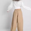 Pantaloni casual cu croi evazat Pantaloni casual cu croi evazat