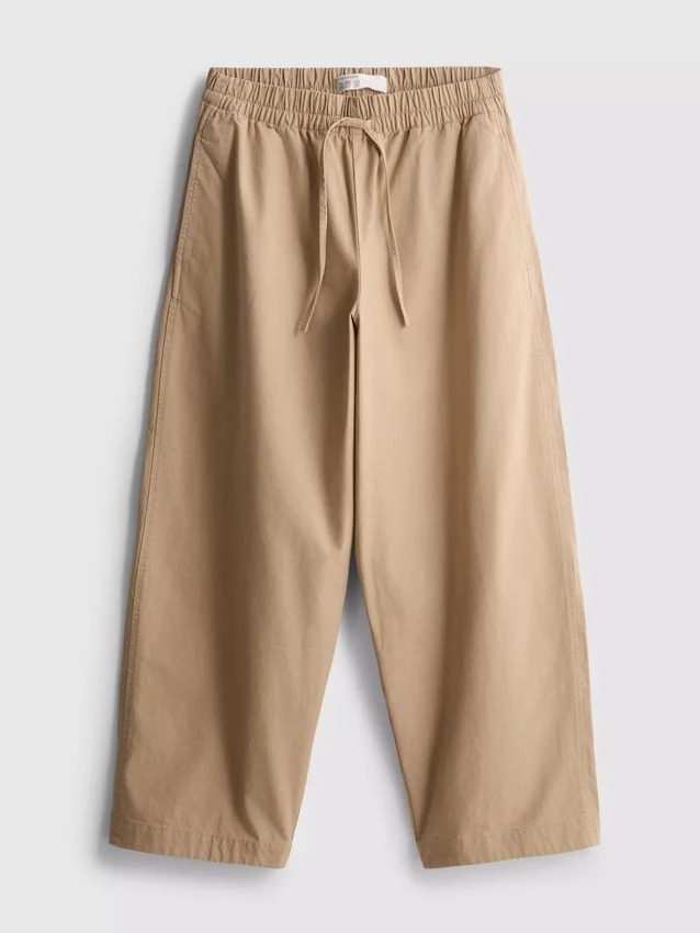 Pantaloni casual cu croi evazat Pantaloni casual cu croi evazat