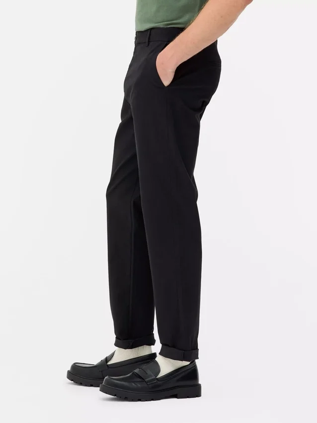 Pantaloni chino cu croială slim Pantaloni chino cu croială slim