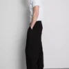 Pantaloni chino largi, cu talie medie Pantaloni chino largi, cu talie medie