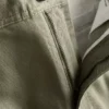 Pantaloni chino largi, cu talie medie Pantaloni chino largi, cu talie medie