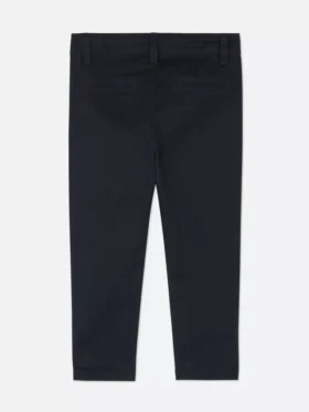 Pantaloni chino pentru băieți mici