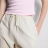 Pantaloni cu croi larg din amestec de bumbac Pantaloni cu croi larg din amestec de bumbac