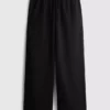 Pantaloni cu croi larg din amestec de bumbac Pantaloni cu croi larg din amestec de bumbac
