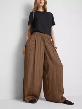 Pantaloni cu croi larg din satin