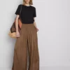 Pantaloni cu croi larg din satin Pantaloni cu croi larg din satin