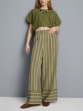 Pantaloni cu croi larg și dungi texturate