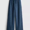 Pantaloni cu croi larg și efect de șifonare de la Paula Echevarría Pantaloni cu croi larg și efect de șifonare de la Paula Echevarría