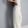 Pantaloni cu croi larg și textură Pantaloni cu croi larg și textură