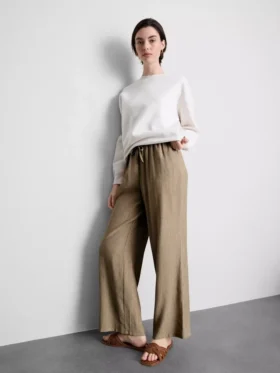 Pantaloni cu croi larg și textură șifonată