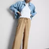 Pantaloni cu croi larg și textură șifonată Pantaloni cu croi larg și textură șifonată