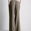 Pantaloni cu croi larg și textură șifonată Pantaloni cu croi larg și textură șifonată