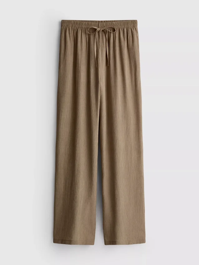 Pantaloni cu croi larg și textură șifonată Pantaloni cu croi larg și textură șifonată