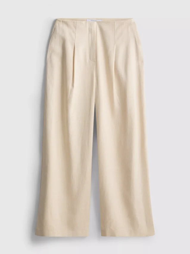 Pantaloni cu croi larg, plisați și texturați Pantaloni cu croi larg, plisați și texturați
