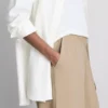 Pantaloni cu talie elastică și croi larg Pantaloni cu talie elastică și croi larg