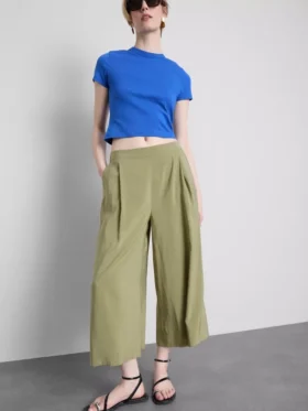 Pantaloni culotte cu talie medie și picior larg