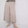 Pantaloni culotte cu talie medie și picior larg