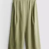 Pantaloni culotte cu talie medie și picior larg Pantaloni culotte cu talie medie și picior larg