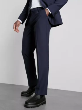Pantaloni de costum clasici, croială regulată