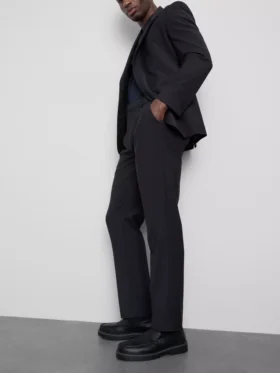 Pantaloni de costum clasici, croială regulată