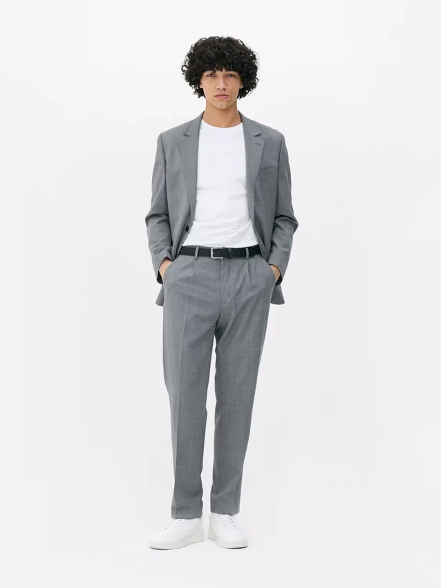 Pantaloni de costum croiți Pantaloni de costum croiți