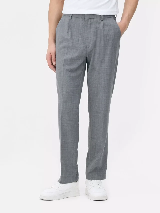 Pantaloni de costum croiți Pantaloni de costum croiți
