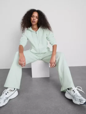 Pantaloni de Trening cu croi drept din amestec de bumbac