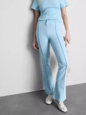 Pantaloni de Trening cu croi evazat și pliuri, cu conținut ridicat de bumbac