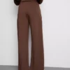 Pantaloni de Trening cu croi larg Pantaloni de Trening cu croi larg