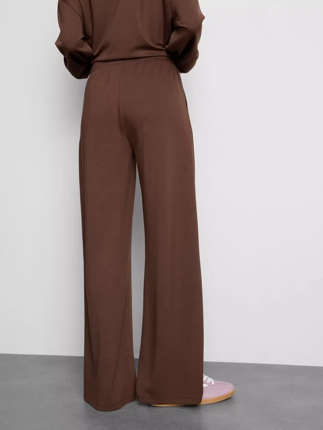 Pantaloni de Trening cu croi larg Pantaloni de Trening cu croi larg