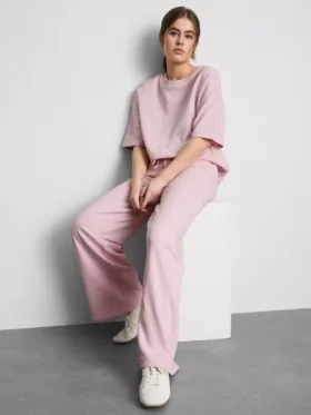 Pantaloni de trening cu croi larg, cu conținut ridicat de bumbac