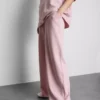 Pantaloni de trening cu croi larg, cu conținut ridicat de bumbac Pantaloni de trening cu croi larg, cu conținut ridicat de bumbac