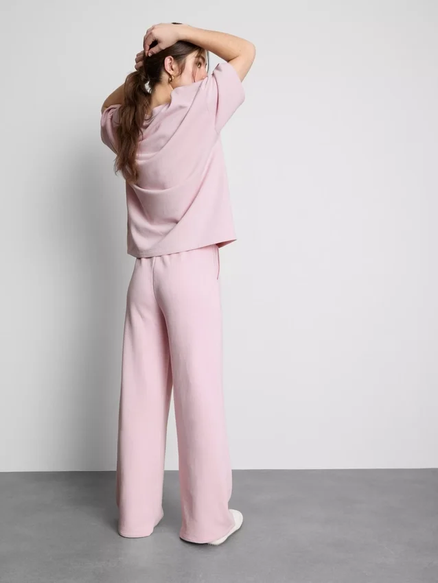 Pantaloni de trening cu croi larg, cu conținut ridicat de bumbac Pantaloni de trening cu croi larg, cu conținut ridicat de bumbac