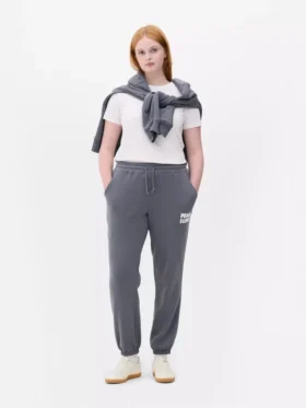 Pantaloni de trening cu manșete și imprimeu