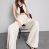 Pantaloni de trening din amestec de bumbac, cu croi larg Pantaloni de trening din amestec de bumbac, cu croi larg