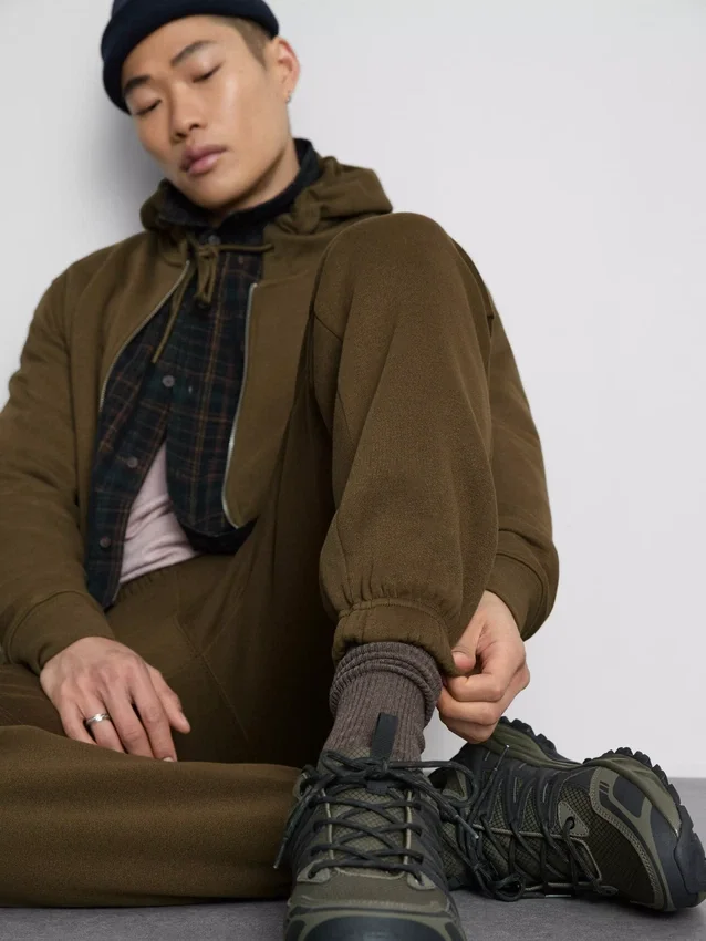 Pantaloni de Trening esențiali cu manșete și șnur Pantaloni de Trening esențiali cu manșete și șnur