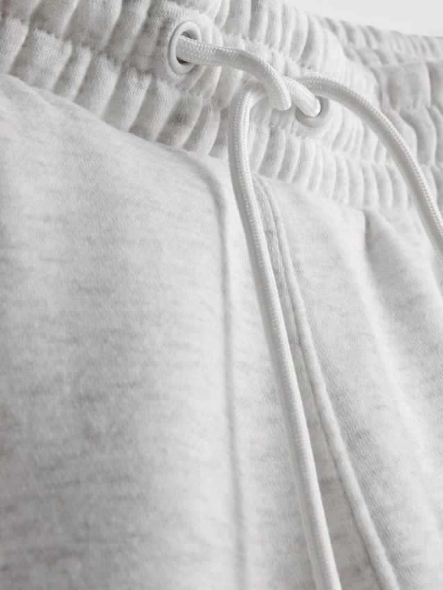Pantaloni de Trening esențiali cu șnur Pantaloni de Trening esențiali cu șnur